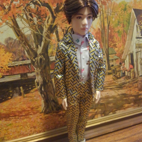 BTS ❤️ Suga 🔥 Doll Action Figure Toy Original Collectible 11.5" Realistic Cute - Picture 10 of 10